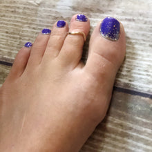 Load image into Gallery viewer, Gold Filled Wave Band Ring - Gold Stacking Ring