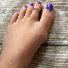 Load image into Gallery viewer, Heart Ring - Sterling Silver Stacking Ring