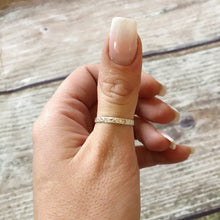 Load image into Gallery viewer, Silver floral Ring - Sterling Silver Stacking Ring