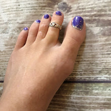 Load image into Gallery viewer, Claddagh Ring - Sterling Silver Ring