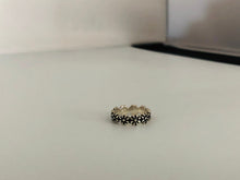Load image into Gallery viewer, Daisy Ring - Sterling Silver Stacking Ring